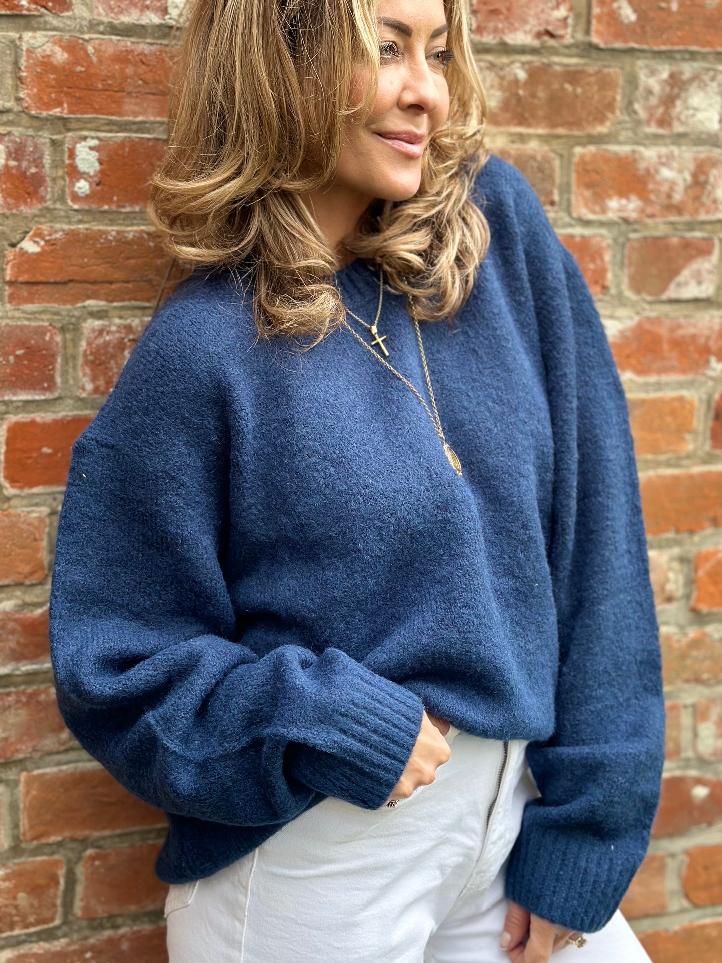 Navy Crew Knit (UNISEX) loo